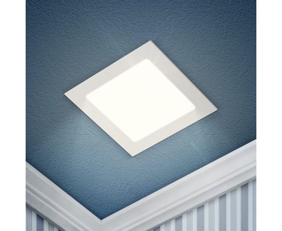 Светодиодный квадратный светильник ЭРА LED 2-18-4K LED 18W 220V 4000K Б0019461 