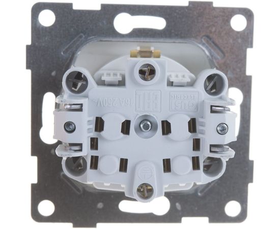 Розетка GUSI ELECTRIC Bravo 1-ой с/з с з/ш и крышкой, СУ, 16А, 250В, белый С10Р91-001 – изображение 2