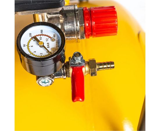 Воздушный компрессор с ременным приводом DENZEL BCV2200/100 2.2 кВт, 100 литров, 370 л/мин 58110 – изображение 6