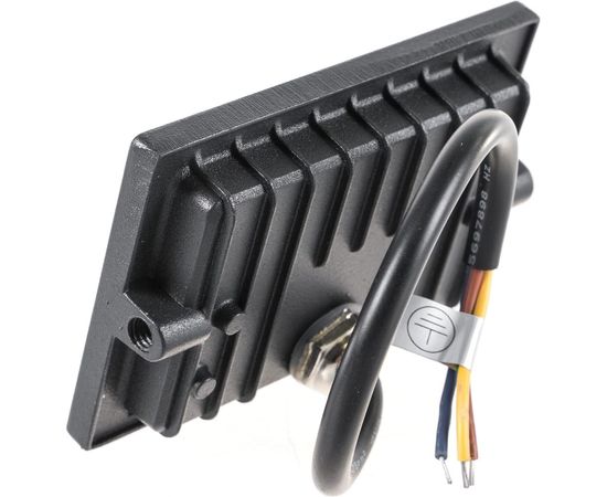 Светодиодный прожектор SAFFIT SFL90-10 2835SMD, 10W 4000K AC220V/50Hz IP65, черный в компактном корпусе 55074 – изображение 4