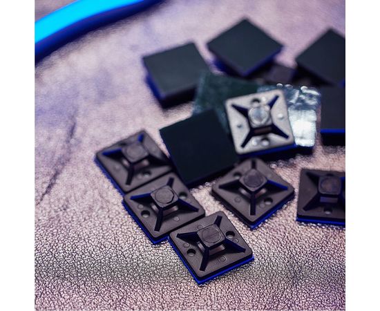 Самоклеящаяся площадка REXANT 20x20 мм, черная, 100 шт. 07-2021 – изображение 3