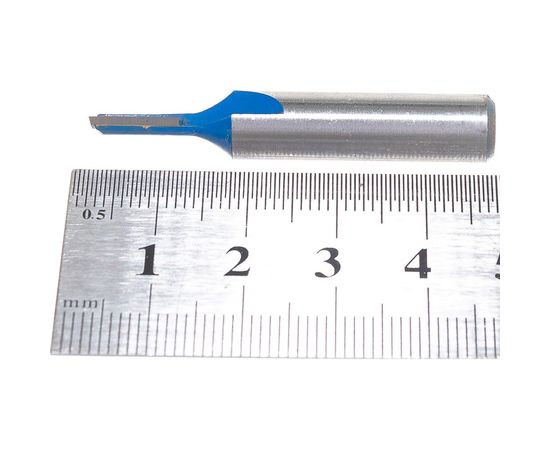 Фреза пазовая прямая ПРОФЕССИОНАЛ (3х10х46 мм; хвостовик 8 мм) Зубр 28753-3-10 – изображение 4