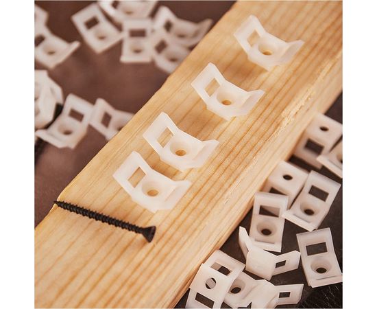 Площадка для крепления стяжки REXANT ПС-2 29x15 мм, белая, упаковка 100 шт. 07-2104 – изображение 3