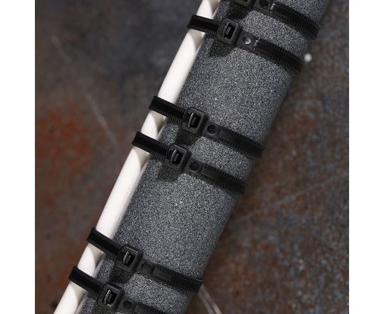 Нейлоновая хомут-стяжка с тройным замком REXANT 250x4,8 мм, черная, упаковка 100 шт. 67-0251-5 – изображение 5