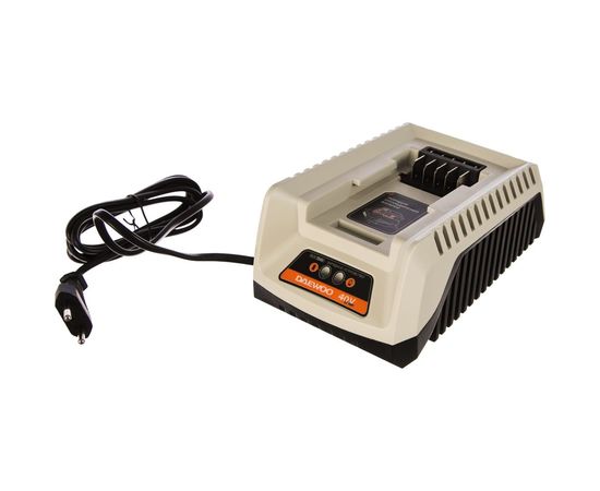 Универсальное зарядное устройство DAEWOO DACH 2040Li – изображение 4