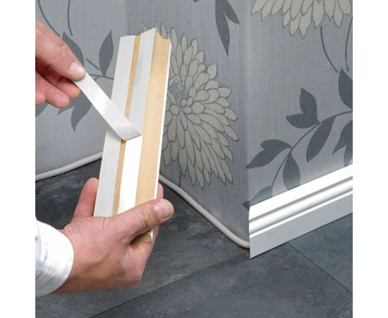 Клейкая двусторонняя лента BRAUBERG 19 мм х 10 м, на вспененной основе, 1 мм, прочная 606421 – изображение 3