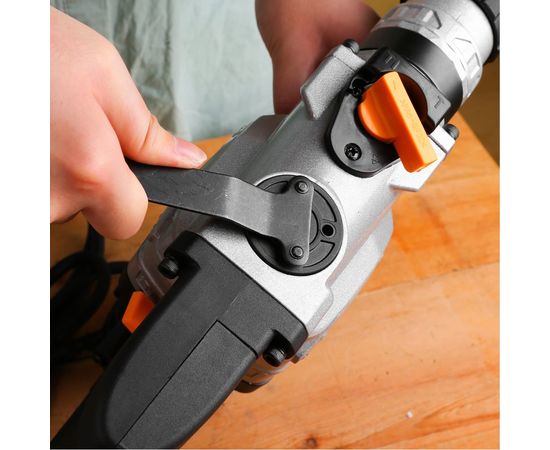 Сетевой перфоратор DEKO DKH1000W 063-4160 – изображение 2