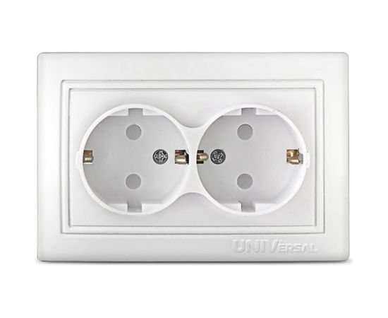 Двойная розетка с заземлением с защитными шторками, белая UNIVersal Севиль C0050 