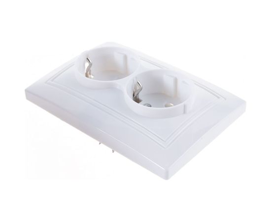 Двойная розетка с заземлением с защитными шторками, белая UNIVersal Севиль C0050 – изображение 3