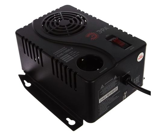 Компактный универсальный стабилизатор напряжения ЭРА СНК-1000-У 160-260В/220В, 1000ВА Б0031064 – изображение 3