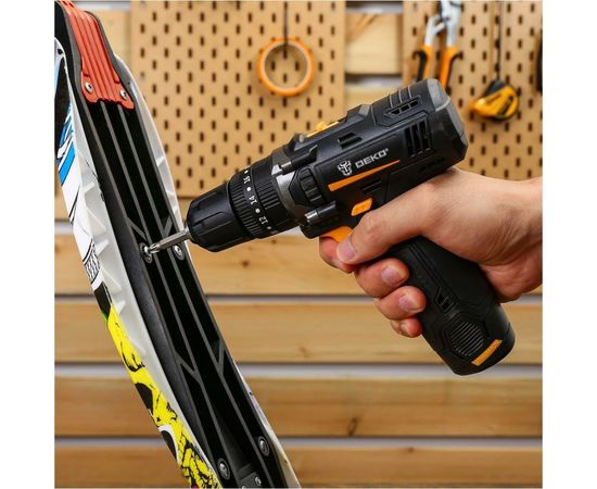 Аккумуляторная дрель-шуруповерт DEKO GCD12DU, 12В, 1x1.5Ач 063-4039 – изображение 2