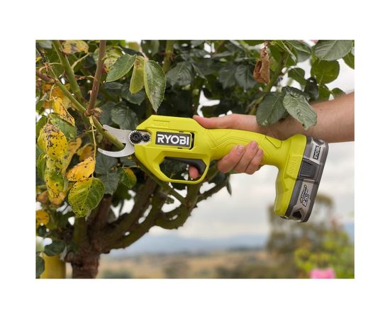 Аккумуляторный секатор Ryobi ONE+ RY18SCA-0 5133005024 – изображение 4
