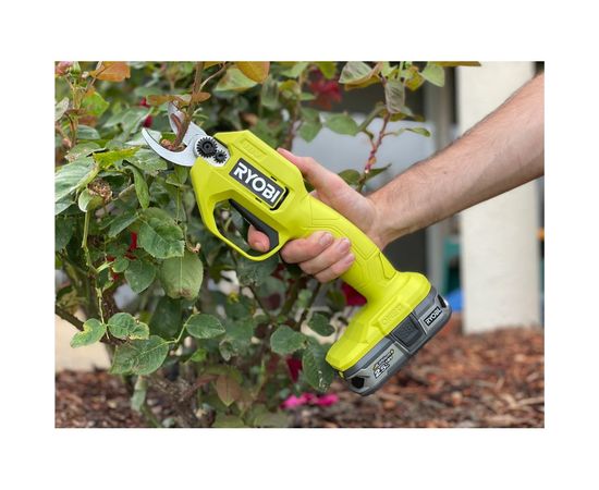 Аккумуляторный секатор Ryobi ONE+ RY18SCA-0 5133005024 – изображение 3
