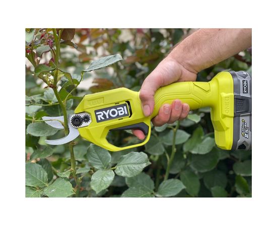 Аккумуляторный секатор Ryobi ONE+ RY18SCA-0 5133005024 – изображение 2