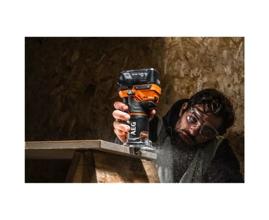 Аккумуляторный кромочный фрезер AEG BOF18BL2-0 4935479163 – изображение 5