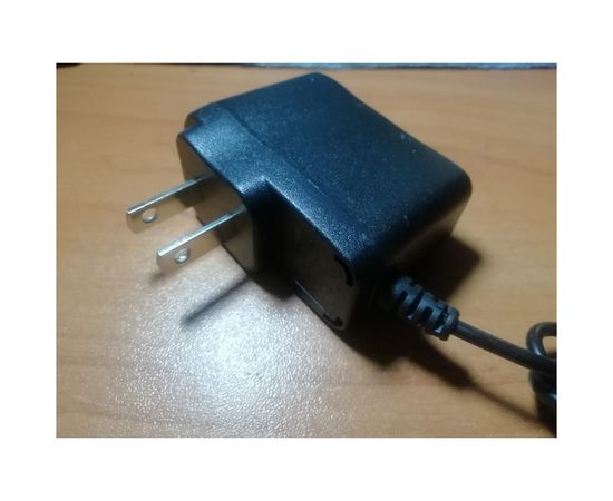 Аккумуляторный фонарь Ultraflash E145 220В, черный, CREE 1 Вт, 3 режима, 18650, бокс 12352 – изображение 2