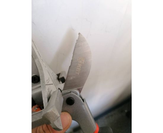 Ножницы для резки коробов и кабель-каналов КВТ НККУ-60 79822 – изображение 14