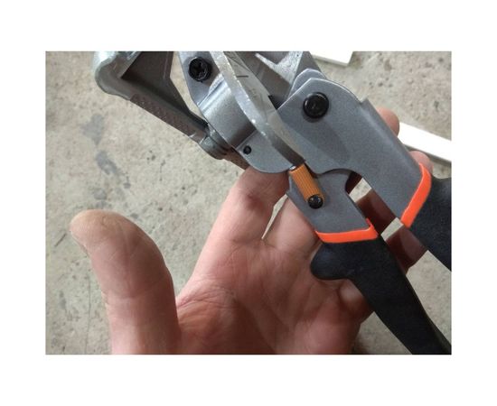 Ножницы для резки коробов и кабель-каналов КВТ НККУ-60 79822 – изображение 4