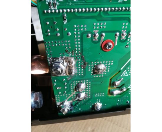 Аппарат инвертор дуговой сварки 230 А, ПВ DENZEL DS-230 Compact 94374 – изображение 8