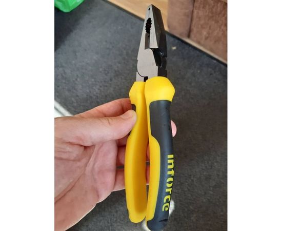 Комбинированные плоскогубцы Inforce 200 мм 06-18-03 – изображение 13