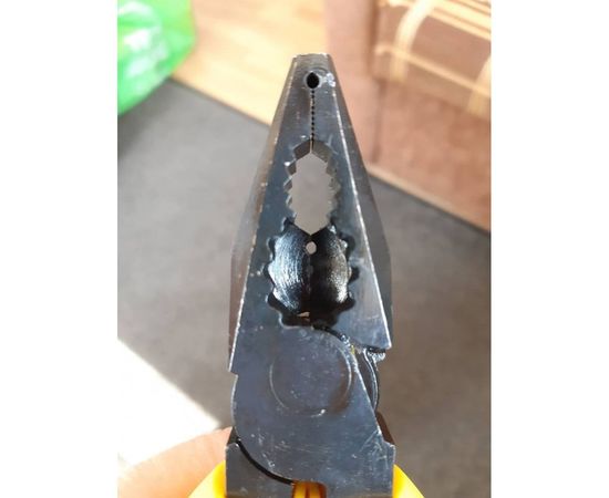 Комбинированные плоскогубцы Inforce 200 мм 06-18-03 – изображение 3