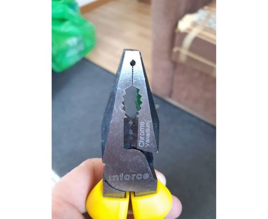 Комбинированные плоскогубцы Inforce 200 мм 06-18-03 – изображение 12