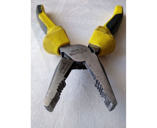 Комбинированные плоскогубцы Inforce 200 мм 06-18-03 – изображение 9