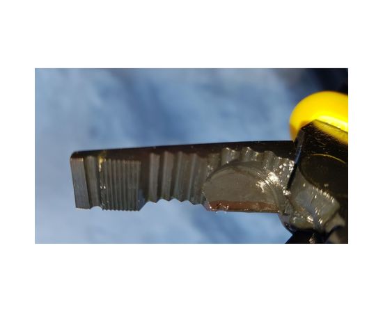 Комбинированные плоскогубцы Inforce 200 мм 06-18-03 – изображение 17