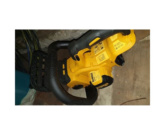 Цепная пила DeWALT XR DCM565N – изображение 9