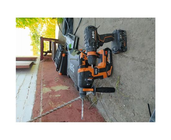 Аккумуляторый бесщеточный перфоратор AEG BBH18BL LI-502C 4935464753 – изображение 6