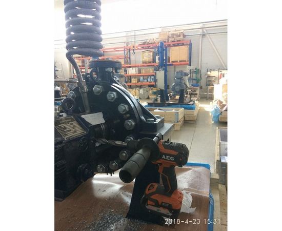 Бесщеточная аккумуляторная дрель AEG BSB 18CBL-0 451082 – изображение 8