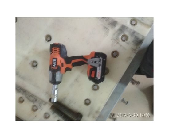 Аккумуляторный гайковерт AEG BSS 18C12Z LI-402C 446456 – изображение 7