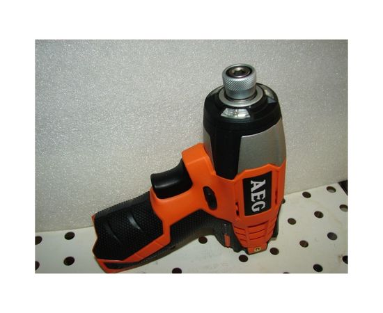 Аккумуляторный гайковерт AEG BSS12C-0 4935446702 – изображение 8