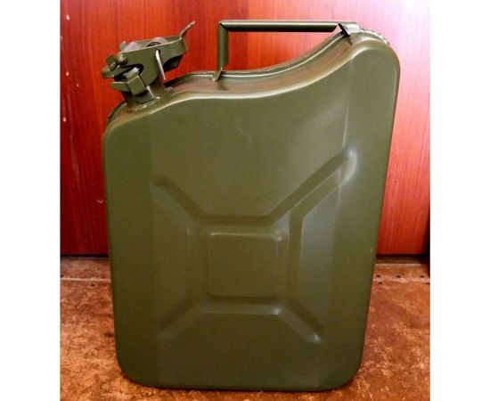 Канистра стальная 10 л Gigant KS-10 (Россия) – изображение 4