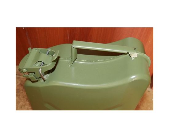 Канистра стальная 10 л Gigant KS-10 (Россия) – изображение 3