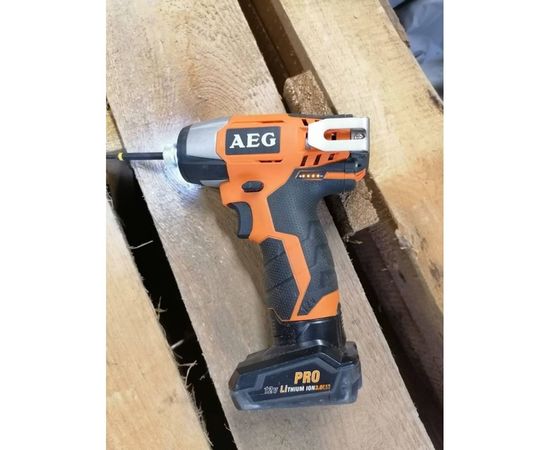 Аккумуляторный гайковерт AEG BSS12C-0 4935446702 – изображение 6