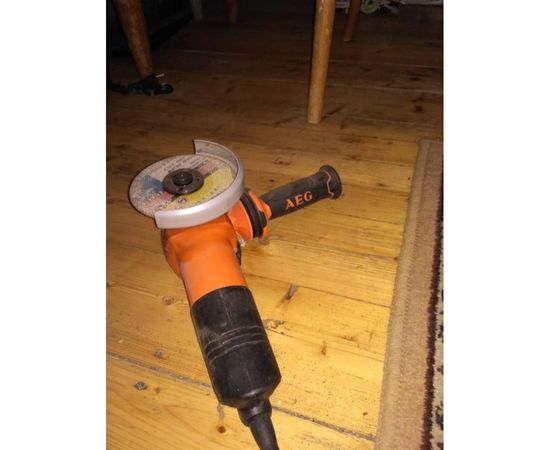 Угловая шлифмашина AEG WS10-125 451301 – изображение 9