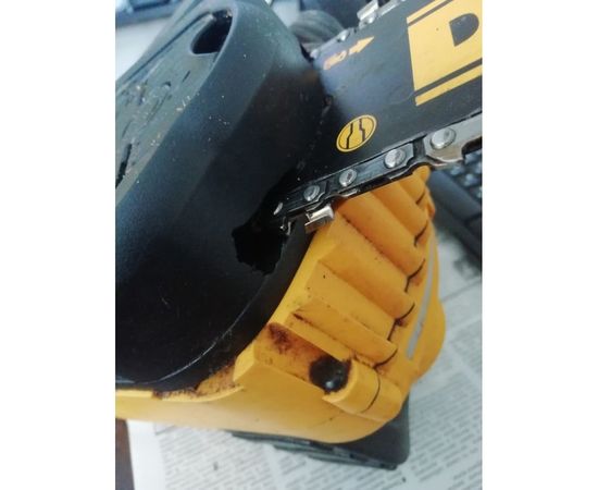 Цепная пила DeWALT XR DCM565N – изображение 10