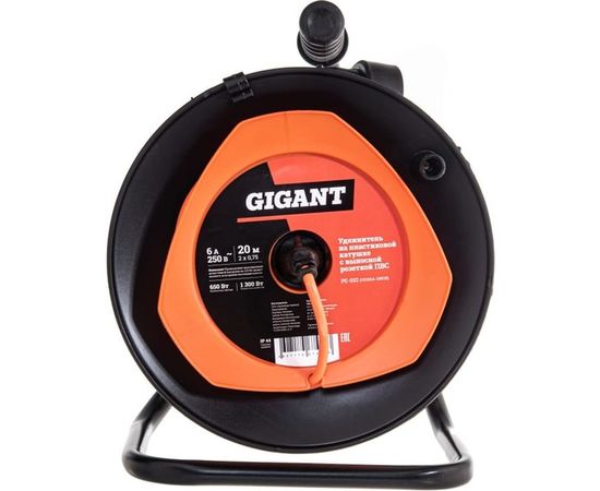 Удлинитель на пластиковой катушке Gigant ПВС 2х0,75 6A 20м IP44 PE-032 