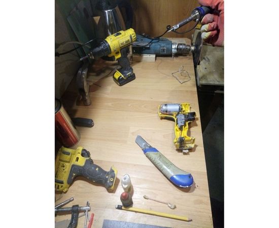 Аккумуляторная дрель-шуруповерт DeWALT DCD 710 C2 – изображение 4