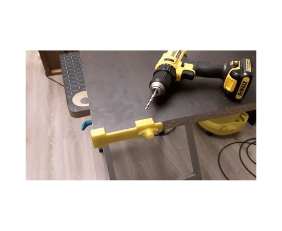Аккумуляторная дрель-шуруповерт DeWALT DCD 710 C2 – изображение 2