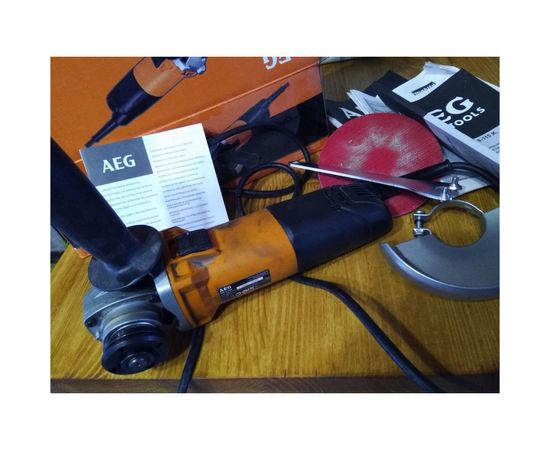 Угловая шлифмашина AEG WS 8-125 451402 – изображение 12