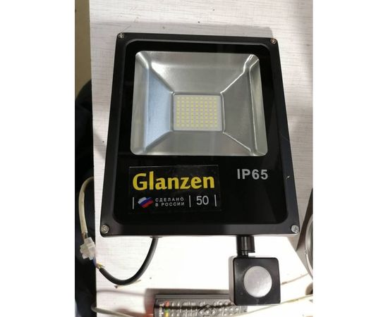 Светодиодный прожектор c датчиком движения GLANZEN FAD-0013-50 – изображение 10