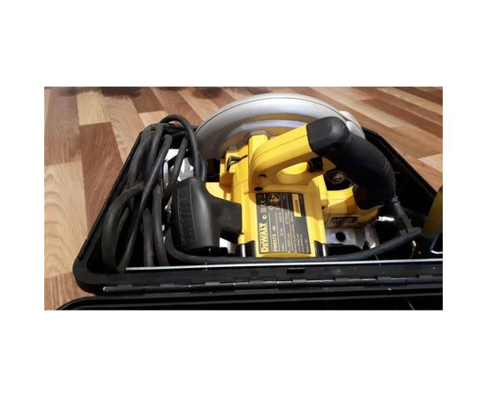 Дисковая пила DeWALT DWE 575 K – изображение 11