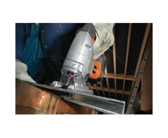 Аккумуляторный лобзик AEG BST 18 X 413130 – изображение 3