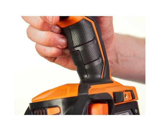 Бесщеточный аккумуляторный импульсный гайковерт AEG BSS18C12ZBL LI-402C 4935459427 – изображение 5