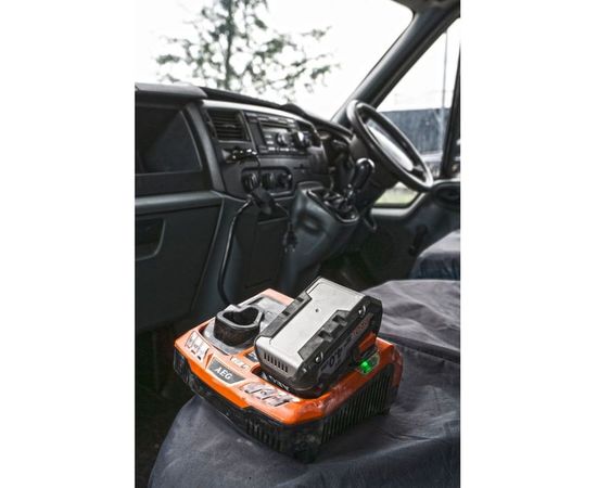 Зарядное устройство BLK1218 (12-18 В; Li-Ion) AEG 4932451538 – изображение 2