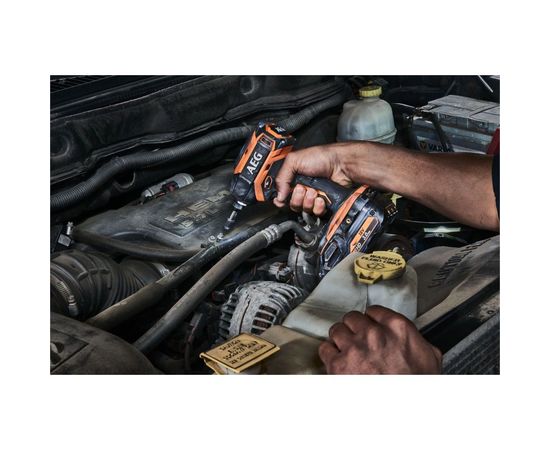 Бесщеточный аккумуляторный импульсный винтоверт AEG BSS18B6-0 4935472013 – изображение 6