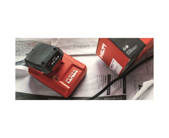 Устройство зарядное C 4/12-50 220V Hilti 2077003 – изображение 4