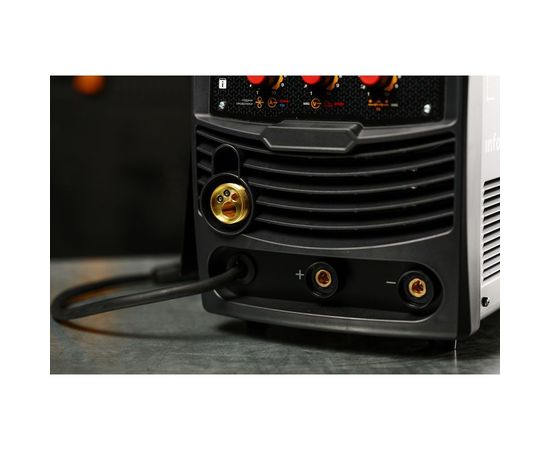 Сварочный полуавтомат-инвертор Inforce MIG-160 04-08-01 – изображение 8